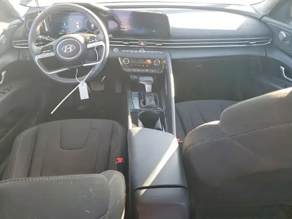 KMHLS4AG0PU423363 2023 HYUNDAI ELANTRA - Image 8