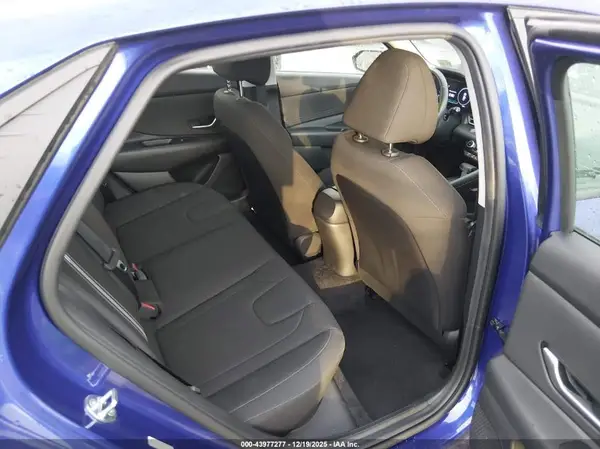 KMHLS4AG0PU430622 2023 HYUNDAI ELANTRA - Image 8