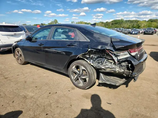 KMHLS4AG0PU435996 2023 HYUNDAI ELANTRA - Image 2