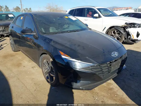 KMHLS4AG0PU464429 2023 HYUNDAI ELANTRA - Image 1
