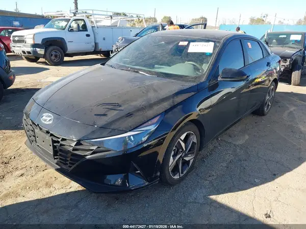 KMHLS4AG0PU464429 2023 HYUNDAI ELANTRA - Image 2