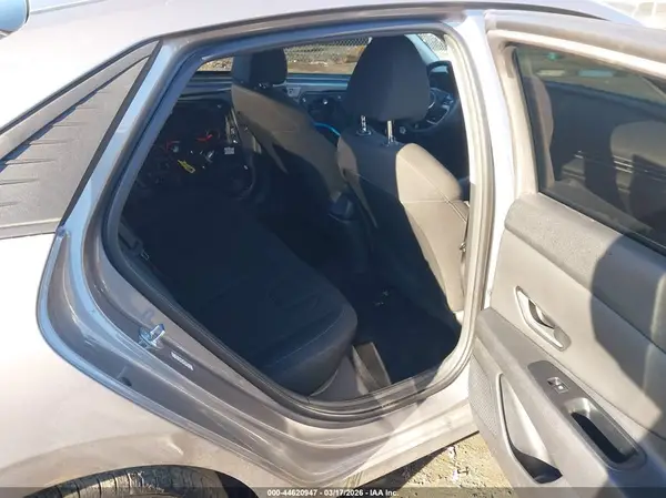 KMHLS4AG0PU499195 2023 HYUNDAI ELANTRA - Image 8