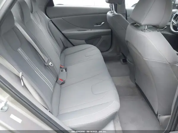 KMHLS4AG0PU523902 2023 HYUNDAI ELANTRA - Image 8