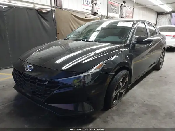 KMHLS4AG0PU544684 2023 HYUNDAI ELANTRA - Image 2