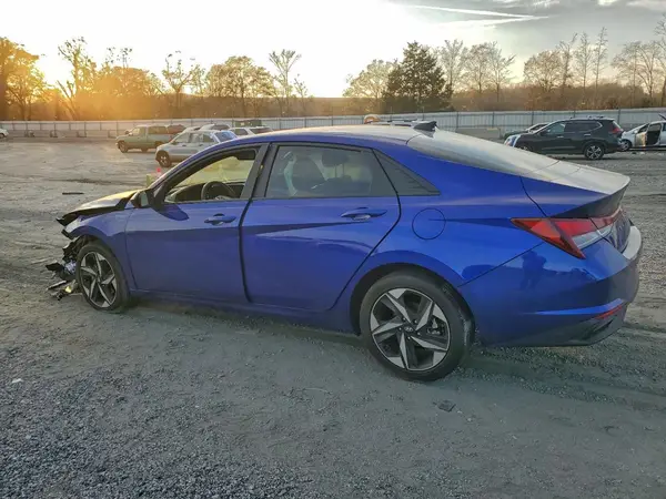 KMHLS4AG0PU553627 2023 HYUNDAI ELANTRA - Image 2