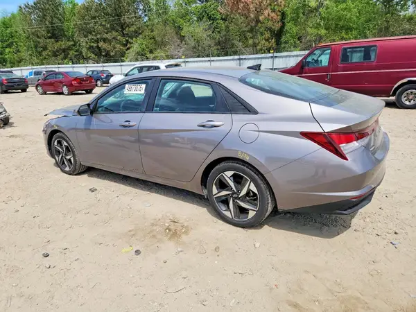 KMHLS4AG0PU555958 2023 HYUNDAI ELANTRA - Image 2