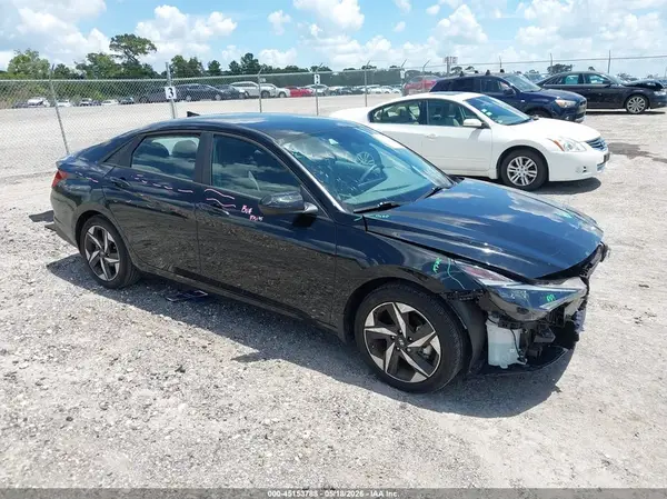 KMHLS4AG0PU556043 2023 HYUNDAI ELANTRA - Image 1