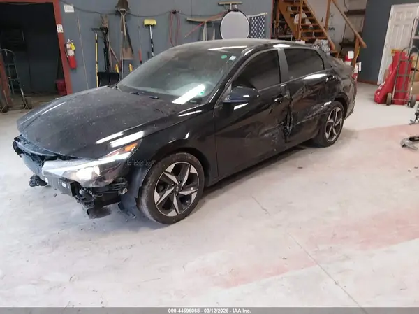 KMHLS4AG0PU557001 2023 HYUNDAI ELANTRA - Image 2