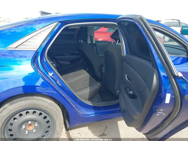 KMHLS4AG0PU558861 2023 HYUNDAI ELANTRA - Image 8