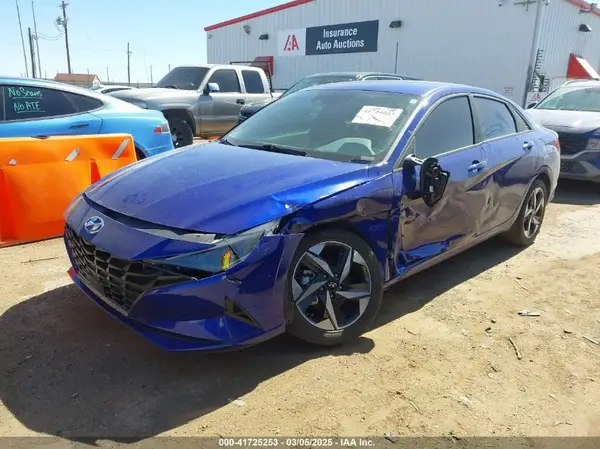 KMHLS4AG0PU568113 2023 HYUNDAI ELANTRA - Image 2