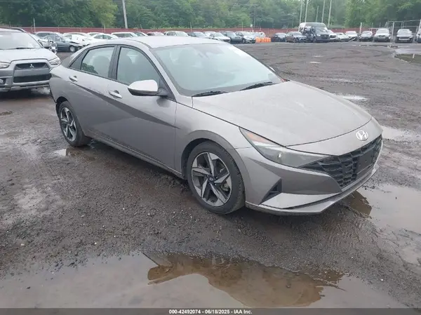 KMHLS4AG0PU571156 2023 HYUNDAI ELANTRA - Image 1
