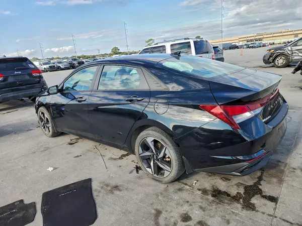 KMHLS4AG0PU579936 2023 HYUNDAI ELANTRA - Image 2