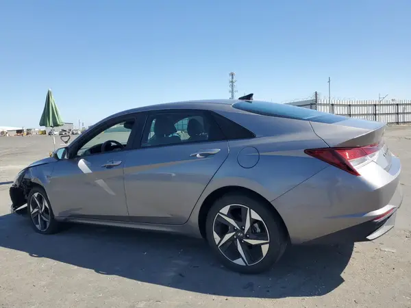 KMHLS4AG0PU593478 2023 HYUNDAI ELANTRA - Image 2