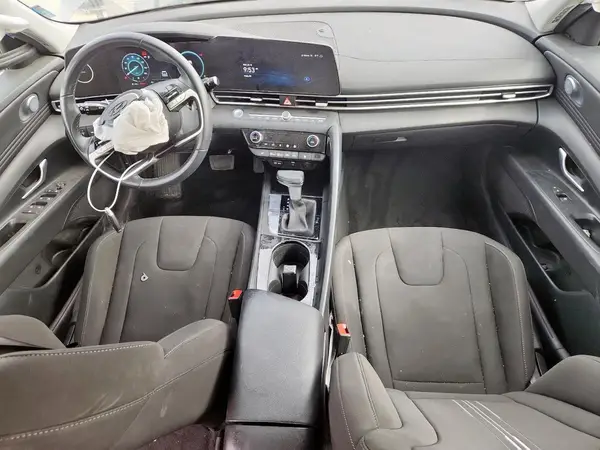 KMHLS4AG0PU624860 2023 HYUNDAI ELANTRA - Image 8