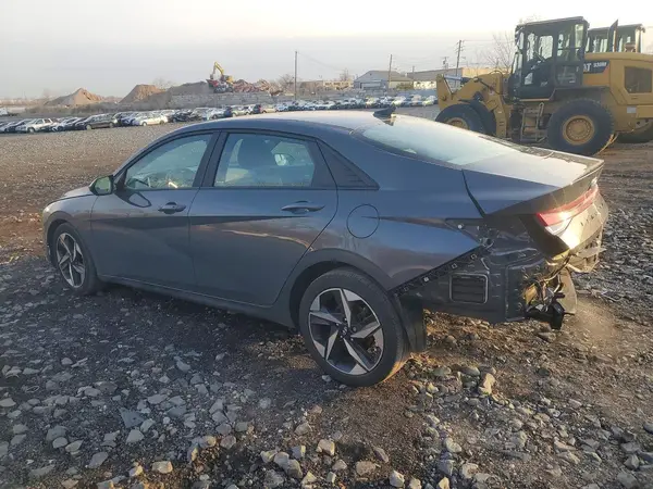 KMHLS4AG0PU628021 2023 HYUNDAI ELANTRA - Image 2