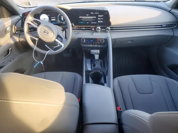 KMHLS4AG0PU628021 2023 HYUNDAI ELANTRA - Image 8