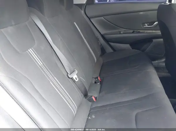 KMHLS4AG1MU064228 2021 HYUNDAI ELANTRA - Image 8