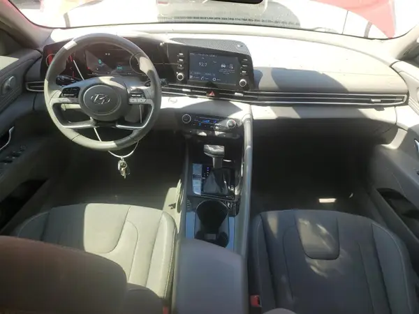 KMHLS4AG1MU131894 2021 HYUNDAI ELANTRA - Image 8