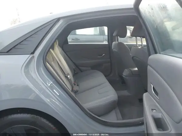 KMHLS4AG1MU189407 2021 HYUNDAI ELANTRA - Image 8