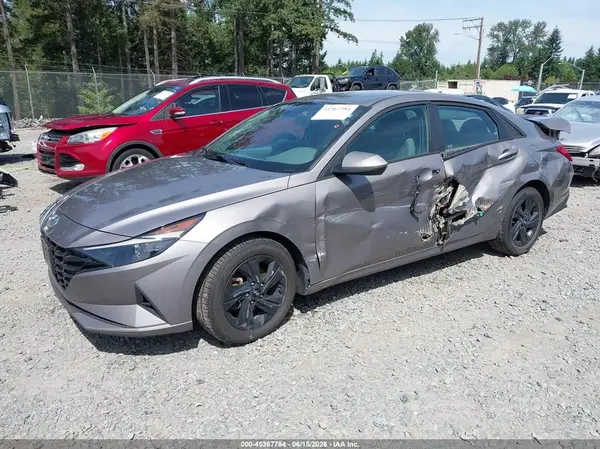 KMHLS4AG1NU299097 2022 HYUNDAI ELANTRA - Image 2