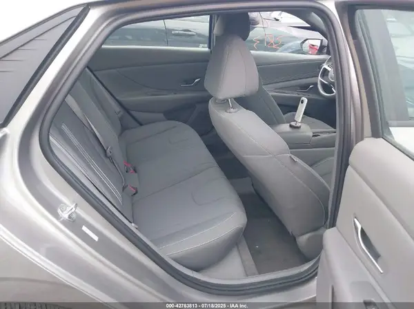 KMHLS4AG1PU411187 2023 HYUNDAI ELANTRA - Image 8