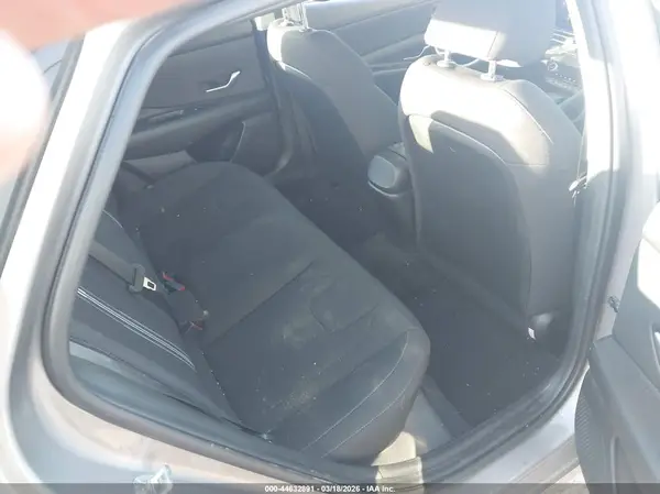 KMHLS4AG1PU412081 2023 HYUNDAI ELANTRA - Image 8