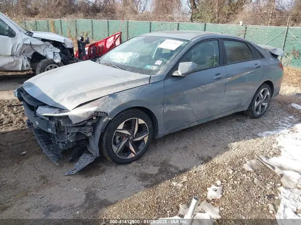 KMHLS4AG1PU413022 2023 HYUNDAI ELANTRA - Image 2