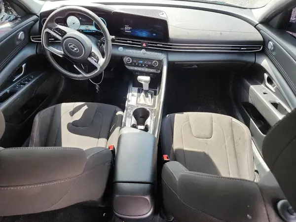 KMHLS4AG1PU417832 2023 HYUNDAI ELANTRA - Image 8