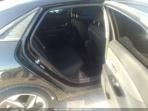 KMHLS4AG1PU424103 2023 HYUNDAI ELANTRA - Image 8