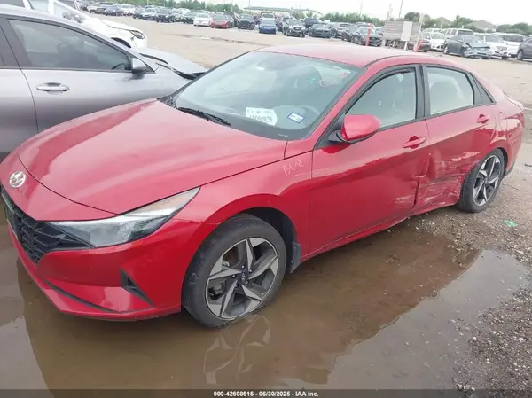KMHLS4AG1PU438535 2023 HYUNDAI ELANTRA - Image 2