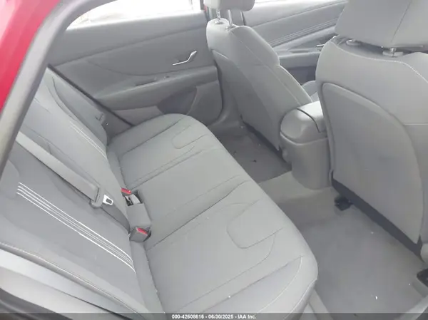 KMHLS4AG1PU438535 2023 HYUNDAI ELANTRA - Image 8
