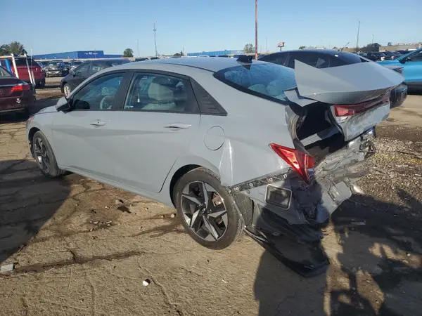 KMHLS4AG1PU447431 2023 HYUNDAI ELANTRA - Image 2