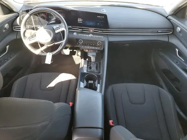 KMHLS4AG1PU449907 2023 HYUNDAI ELANTRA - Image 8