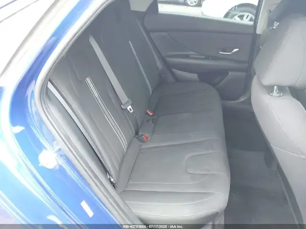 KMHLS4AG1PU472717 2023 HYUNDAI ELANTRA - Image 8
