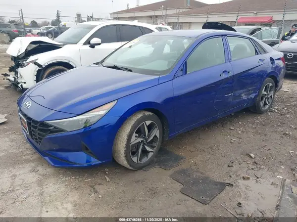 KMHLS4AG1PU474063 2023 HYUNDAI ELANTRA - Image 2