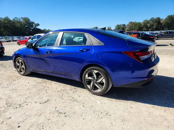 KMHLS4AG1PU485662 2023 HYUNDAI ELANTRA - Image 2