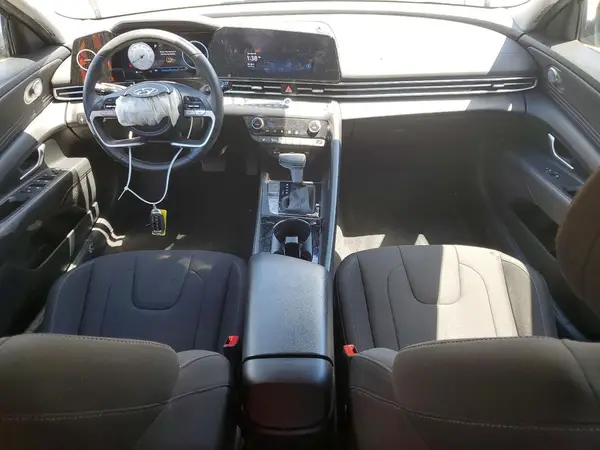KMHLS4AG1PU498301 2023 HYUNDAI ELANTRA - Image 8