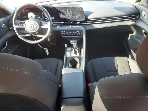 KMHLS4AG1PU510589 2023 HYUNDAI ELANTRA - Image 8