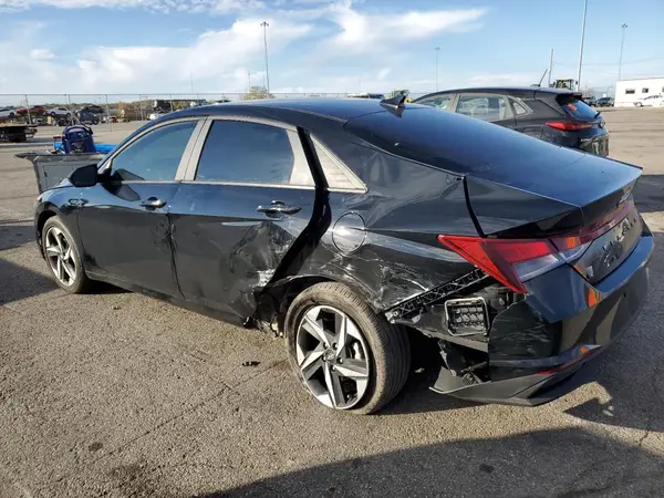 KMHLS4AG1PU516621 2023 HYUNDAI ELANTRA - Image 2