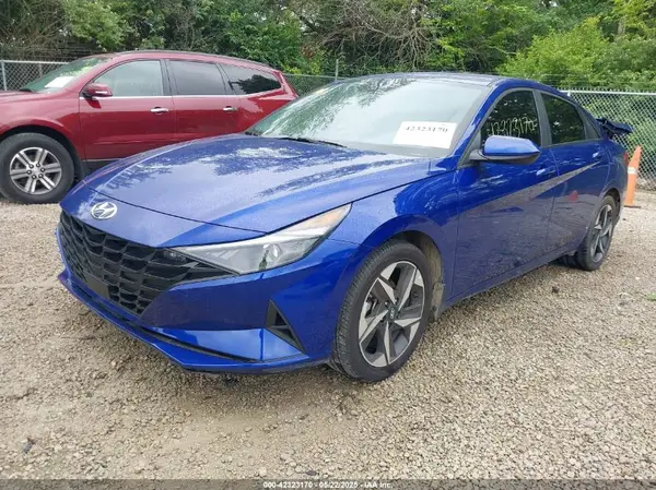 KMHLS4AG1PU526419 2023 HYUNDAI ELANTRA - Image 2