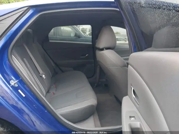 KMHLS4AG1PU526419 2023 HYUNDAI ELANTRA - Image 8