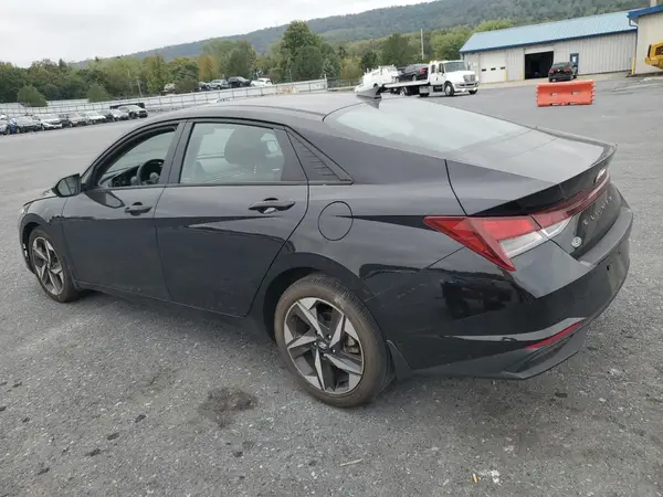 KMHLS4AG1PU558870 2023 HYUNDAI ELANTRA - Image 2