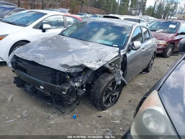 KMHLS4AG1PU568606 2023 HYUNDAI ELANTRA - Image 2