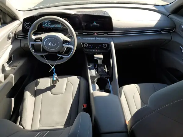 KMHLS4AG1PU591772 2023 HYUNDAI ELANTRA - Image 8