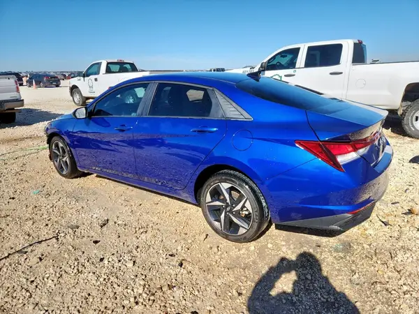 KMHLS4AG1PU611406 2023 HYUNDAI ELANTRA - Image 2