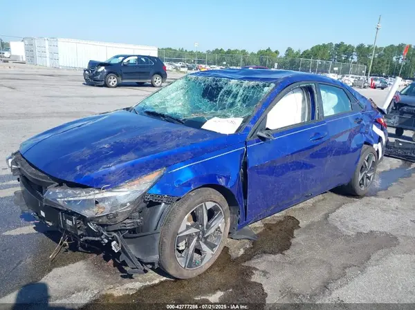 KMHLS4AG1PU615536 2023 HYUNDAI ELANTRA - Image 2