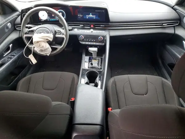 KMHLS4AG1PU619649 2023 HYUNDAI ELANTRA - Image 8