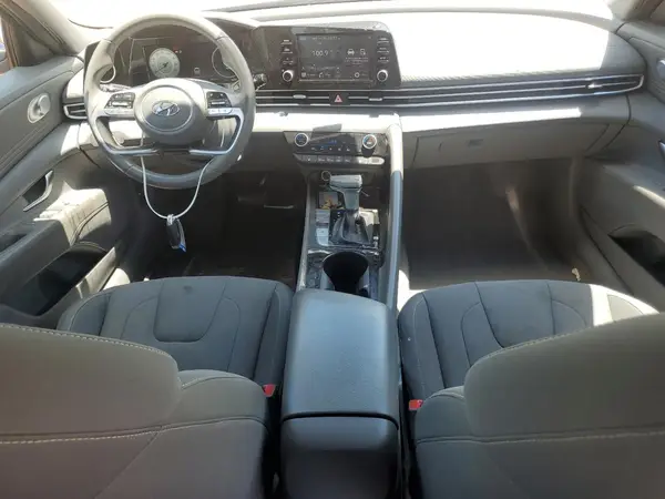 KMHLS4AG2MU121066 2021 HYUNDAI ELANTRA - Image 8