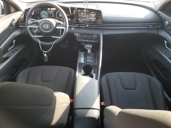 KMHLS4AG2NU257697 2022 HYUNDAI ELANTRA - Image 8