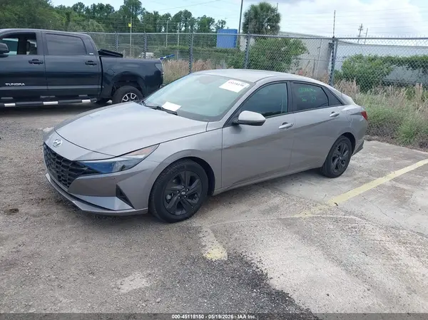 KMHLS4AG2NU274824 2022 HYUNDAI ELANTRA - Image 2